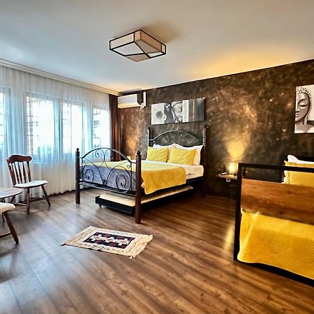 Hotel Fjorr Прізрен Екстер'єр фото